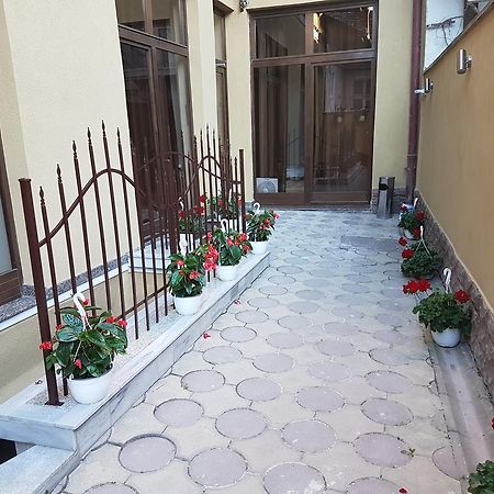 Casa Rezidentiala Aria Lägenhet Cluj-Napoca Exteriör bild